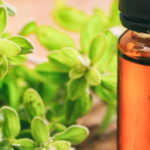 use oregano essential oil to improved skin health